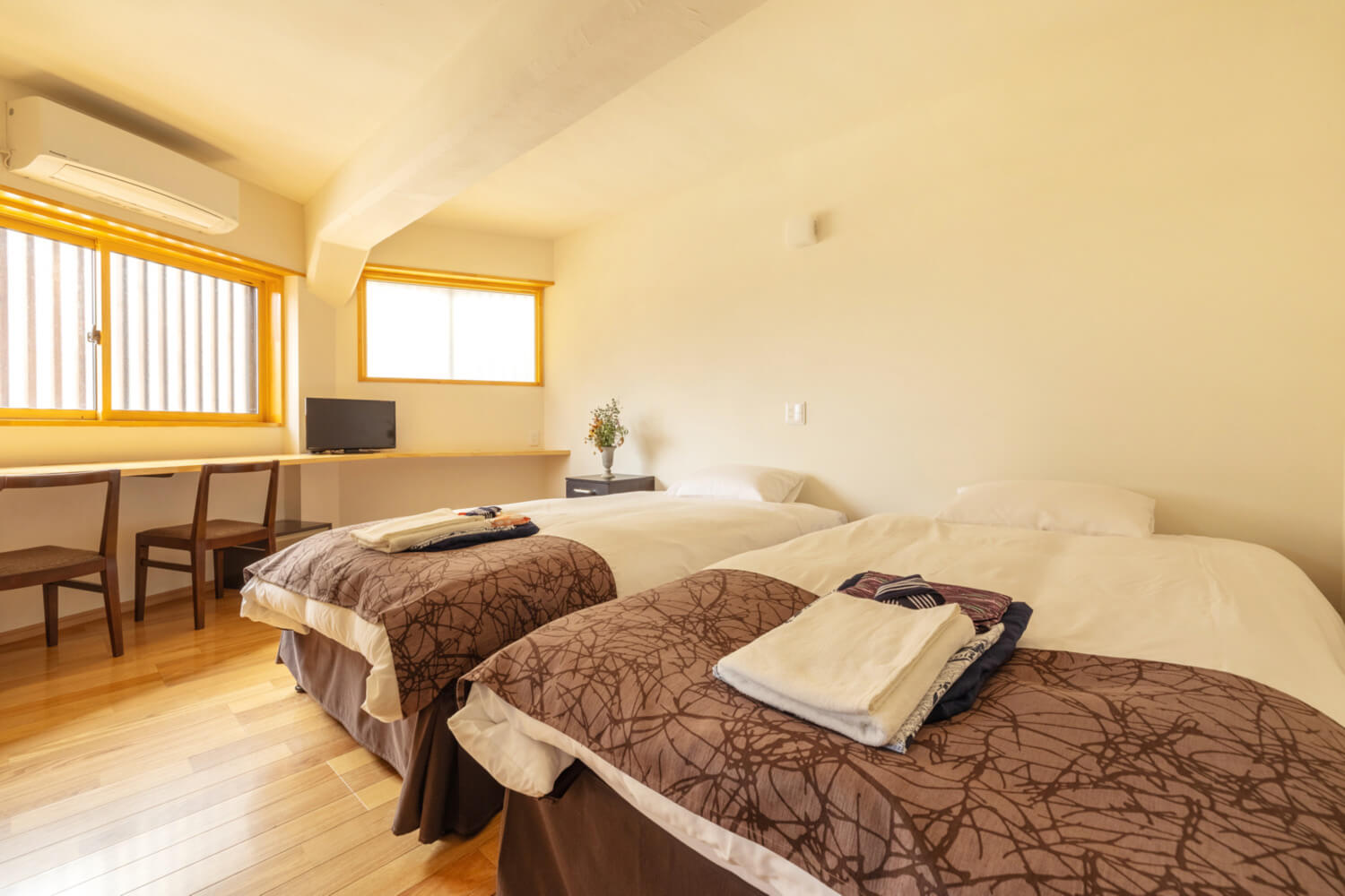 GADORO SUIGARA 四畳半　1LDK Corner House - Ground Floor Western Apartment | SamuraiSnow